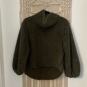 lululemon pullover sherpa
